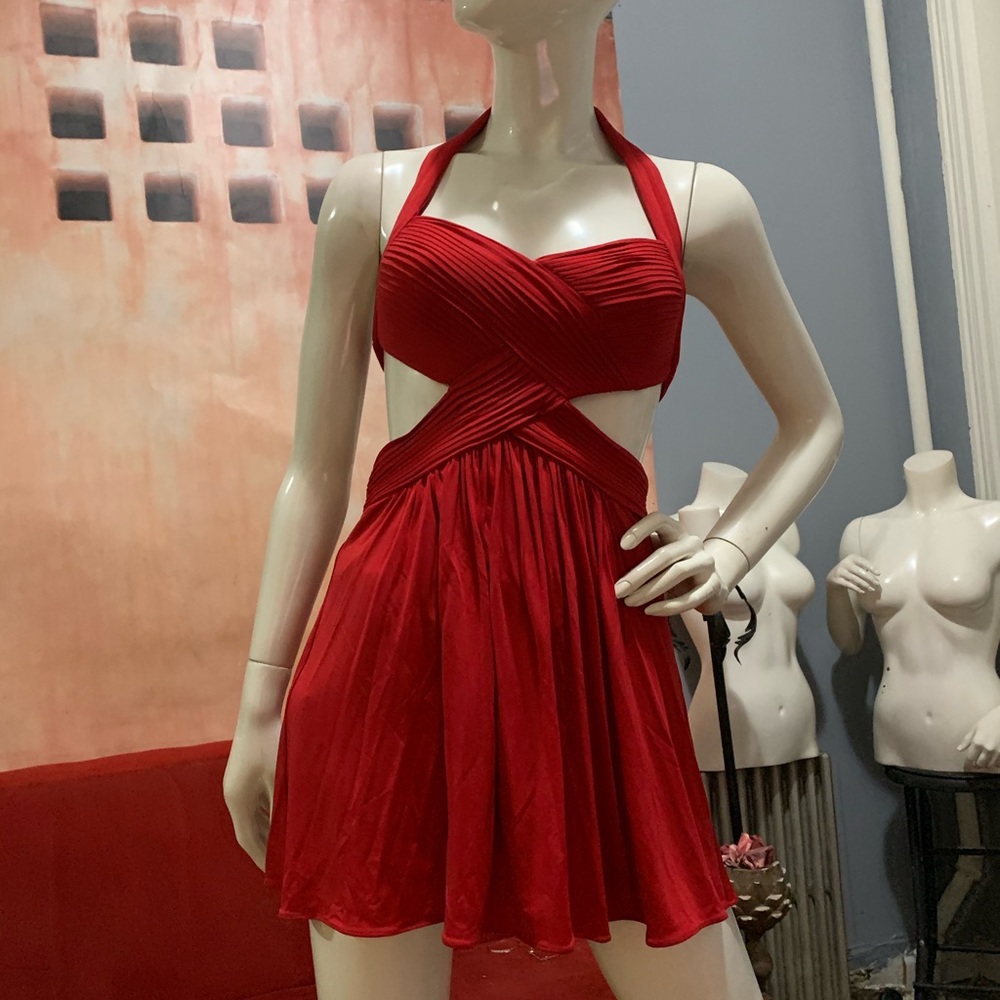 BCBG red sweetheart halter with open back